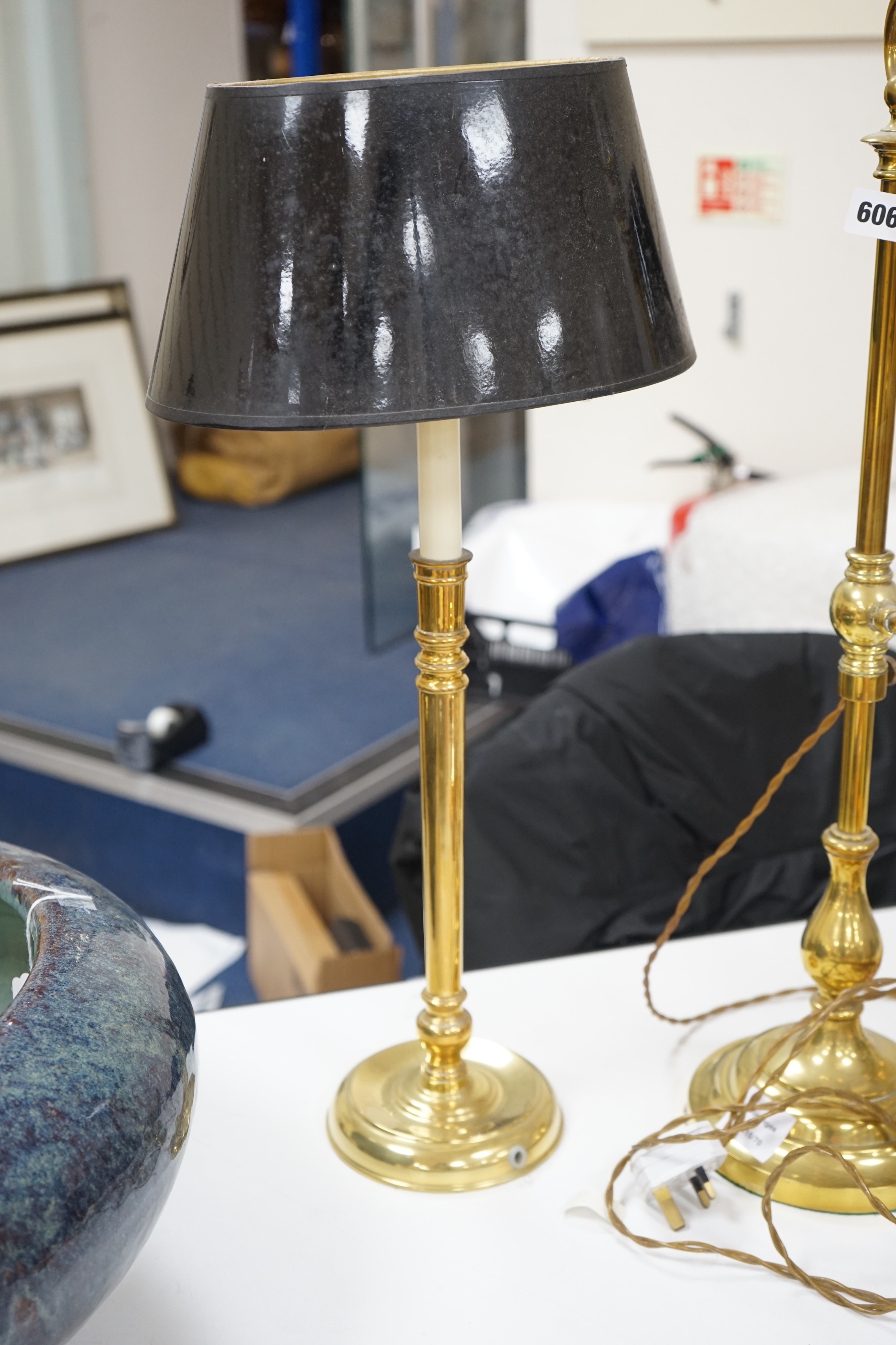 A pair of brass table lamps and another with glass shade (3)